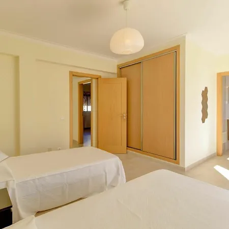 Villa Praia Do Carvoeiro Sleeps 8 Pool Air Con Wifi Carvoeiro (Lagoa)