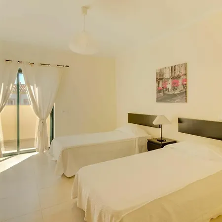 Praia Do Carvoeiro Sleeps 8 Pool Air Con Wifi Villa *